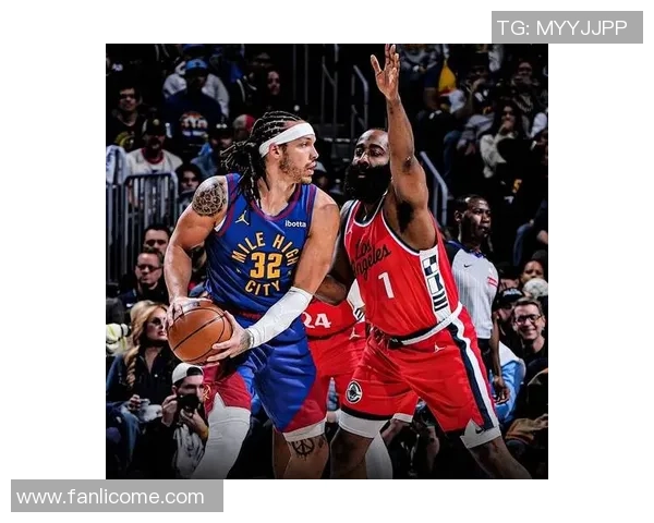 掘金对决快船精彩赛事直播全程回顾与分析尽在新浪体育平台