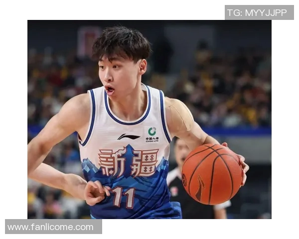 齐麟：从篮球新星到职业生涯的辉煌之路，探索他的成长与挑战