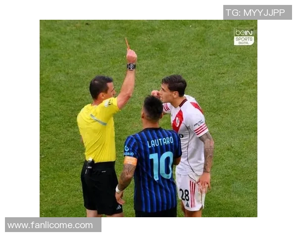 鹿岛鹿角迎战河床队争夺国际赛场荣耀与未来发展机遇